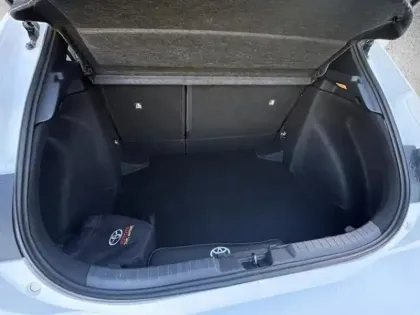 Photo 11 Toyota Corolla Hybride 122h Design 1.8 122 ch