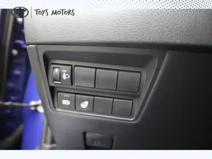 Photo 12 Toyota Yaris Hybride 130h GR SPORT Pano Techno