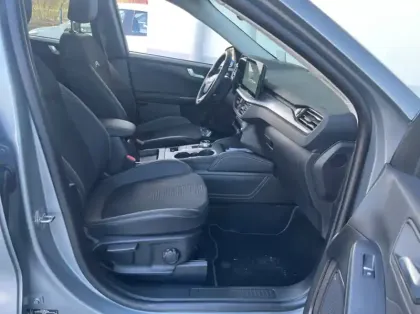 Photo 22 Ford Kuga 2.5 Duratec 180ch Hybrid FlexiFuel Active X Powershift