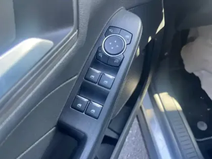 Photo 5 Ford Kuga 2.5 Duratec 180ch Hybrid FlexiFuel Active X Powershift