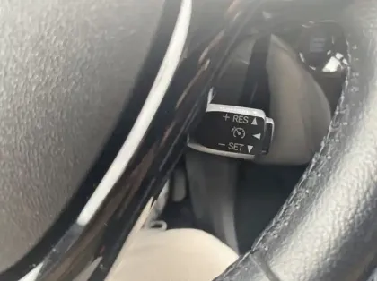 Photo 16 Peugeot 108 VTi 72 Top! Collection S&S 4cv 5p