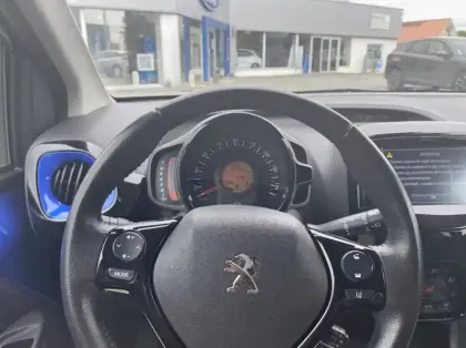 Photo 6 Peugeot 108 VTi 72 Top! Collection S&S 4cv 5p