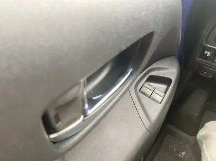 Photo 5 Peugeot 108 VTi 72 Top! Collection S&S 4cv 5p