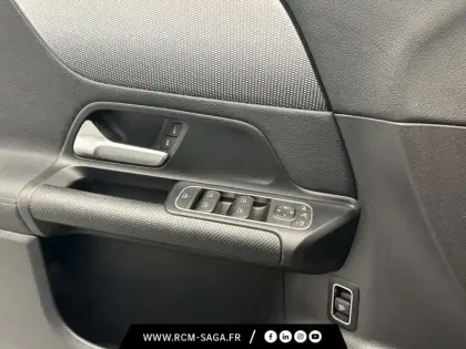 Photo 15 Mercedes Classe B 180 d Style Line Edition /247 18