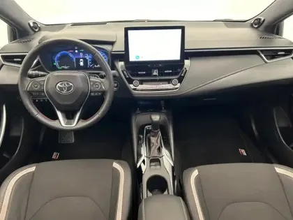 Photo 10 Toyota Corolla Hybride 196h GR Sport Techno TO