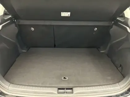 Photo 8 Toyota Yaris Hybride 116h Dynamic