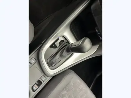 Photo 14 Toyota Yaris Hybride 116h Dynamic