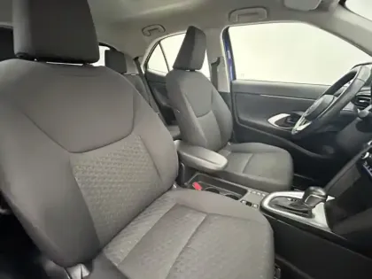 Photo 20 Toyota Yaris Hybride 1.5 HYBRID 116H DYNAMIC