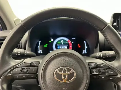 Photo 17 Toyota Yaris Hybride 1.5 HYBRID 116H DYNAMIC