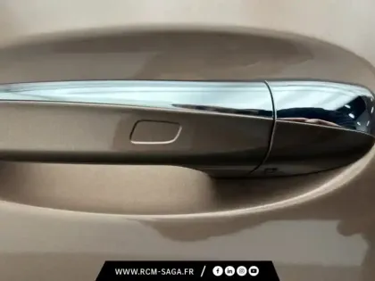 Photo 36 Mercedes GLA 200 d 150ch Progressive Line 8G-DCT