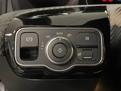 Photo 19 Mercedes Classe A 180 d Business Line