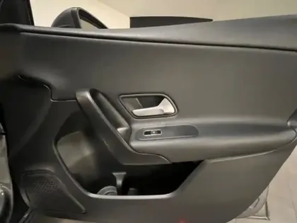 Photo 22 Mercedes Classe A 180 d Business Line