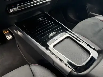 Photo 23 Mercedes Classe B 250+ AMG Line