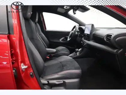 Photo 25 Toyota Yaris Hybride 130h GR SPORT