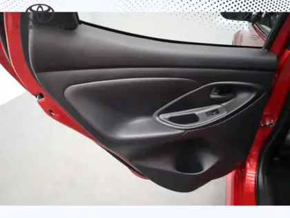 Photo 20 Toyota Yaris Hybride 130h GR SPORT