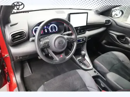 Photo 9 Toyota Yaris Hybride 130h GR SPORT