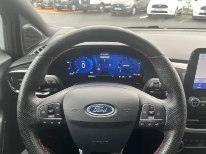 Photo 6 Ford Puma 1.0 Flexifuel 125ch S&S mHEV ST-Line