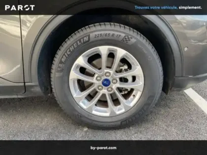 Photo 13 Ford Kuga 2.5 Duratec 190ch FHEV E85 Titanium BVA