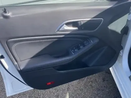 Photo 12 Mercedes CLA 200 CDI Inspiration