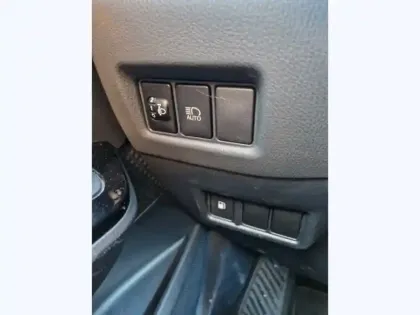 Photo 12 Toyota C-HR 1.8 HYBRIDE 122 DESIGN