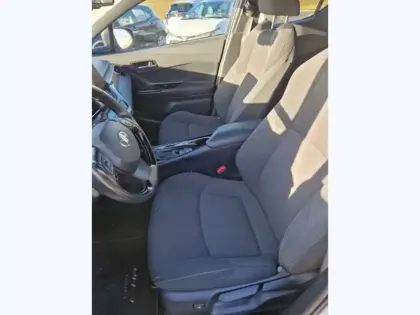 Photo 7 Toyota C-HR 1.8 HYBRIDE 122 DESIGN