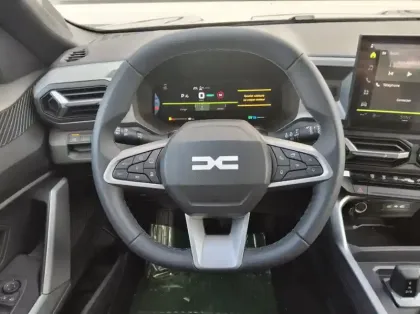 Photo 17 Dacia Bigster HYBRID Nouveau 155 Journey