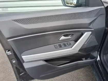 Photo 16 Dacia Bigster HYBRID Nouveau 155 Journey