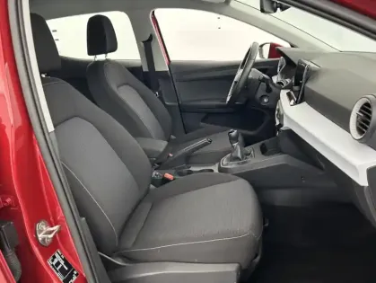 Photo 13 Seat Ibiza 1.0 95ch Style Business Suréquipée + Attelage