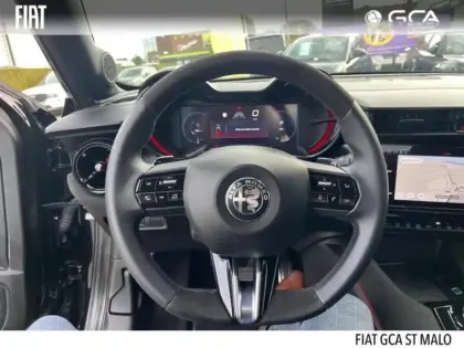 Photo 7 Alfa Romeo Junior  1.2 Ibrida 145ch Speciale e-DCT6