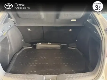 Photo 9 Toyota C-HR  122h Dynamic Business 2WD E-CVT MC19