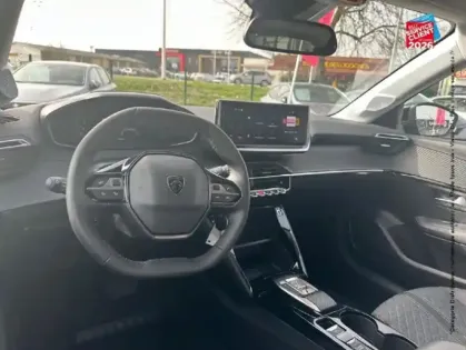 Photo 14 Peugeot 208  1.2 Hybrid 145ch Allure e-DCS6 Siege chauf