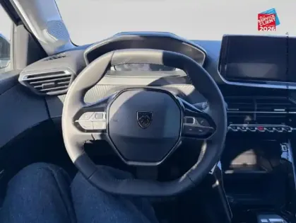 Photo 12 Peugeot 208  1.2 Hybrid 145ch Allure e-DCS6 Siege chauf