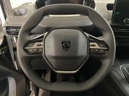 Photo 9 Peugeot Partner  M Diesel 100ch Pack Premium Connect