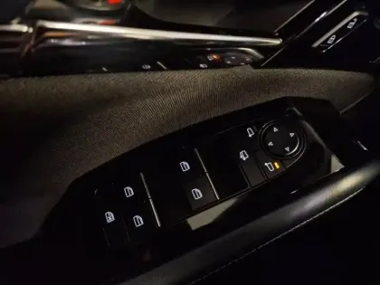 Photo 10 Mazda Cx-30  2.0 SKYACTIV-X M-Hybrid 180ch Sportline 2020