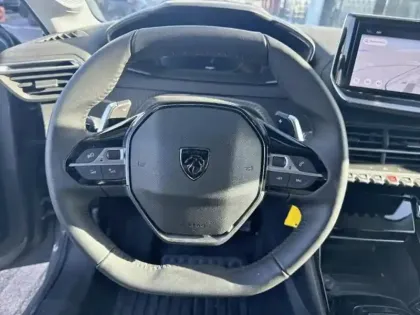 Photo 12 Peugeot 208 Gén. II Ph2 Allure 5