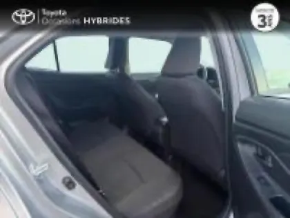 Photo 5 Toyota Yaris  Cross 116h Dynamic Business MC24