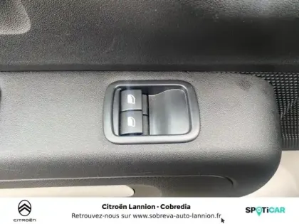 Photo 11 Citroën C3  1.2 PureTech 83ch S&S YOU!