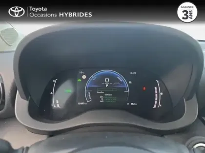 Photo 13 Toyota Yaris  Cross 116h Dynamic Business MC24