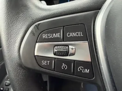 Photo 13 BMW Serie 3 Série 3 330eA 292ch Luxury 10cv