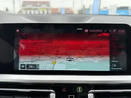 Photo 14 BMW Serie 3 Série 3 330eA 292ch Luxury 10cv