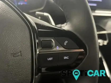 Photo 14 Peugeot 2008  1.2 Hybrid 145ch Allure e-DCS6
