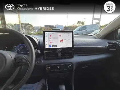 Photo 14 Toyota Yaris  116h Design 5p MY25