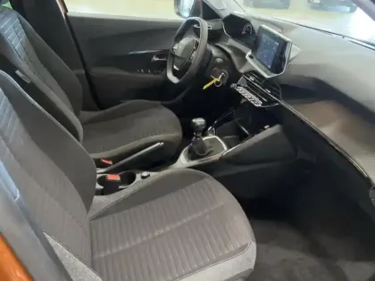 Photo 13 Peugeot 2008  1.5 BlueHDi 110ch S&S Style