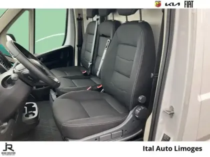 Photo 8 Fiat Ducato Gén. III Ph4 Pack Premium Connect 4