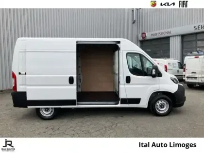 Photo 11 Fiat Ducato Gén. III Ph4 Pack Premium Connect 4