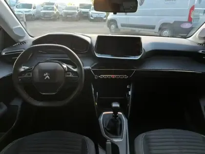 Photo 7 Peugeot 208  1.2 PureTech 100ch S&S Style 118g