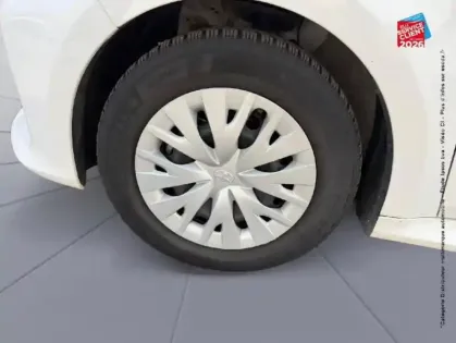 Photo 9 Toyota Yaris  116h Dynamic 5p MY22