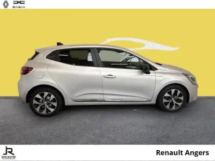 Photo 13 Renault Clio  1.5 Blue dCi 100ch Evolution