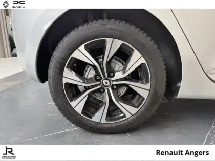 Photo 7 Renault Clio  1.5 Blue dCi 100ch Evolution