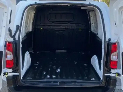 Photo 5 Peugeot Partner  Standard 1.6 BlueHDi 100ch Premium